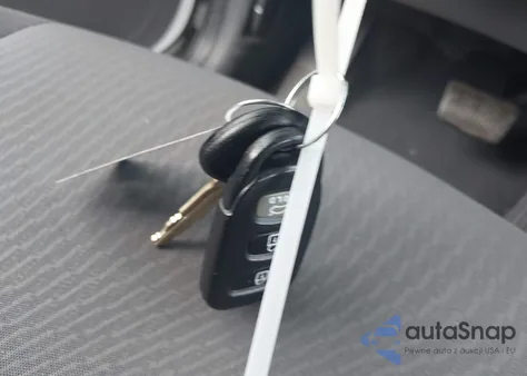 2016 Hyundai Elantra Se from USA, damaged, VIN 5NPDH4AE0GH754699